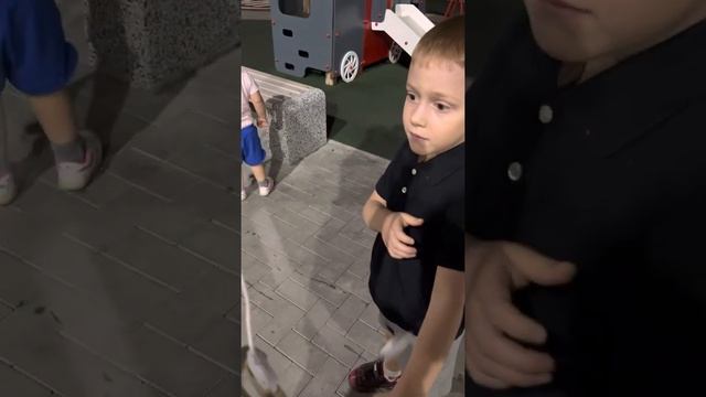 26 августа трасса М11. Детские площадки. смотреть онлайн