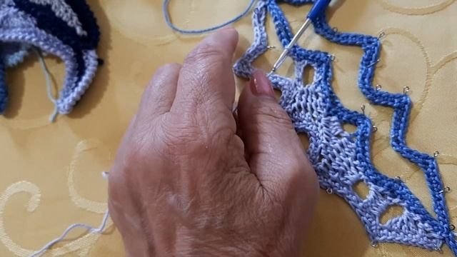 Вязание крючком. Ирландское кружево. Элементы тунисского вязания. смотреть онлайн