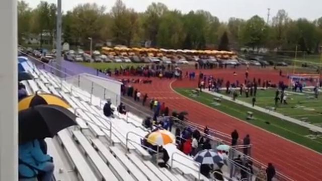 Lorain high boys 100m Avon relays смотреть онлайн