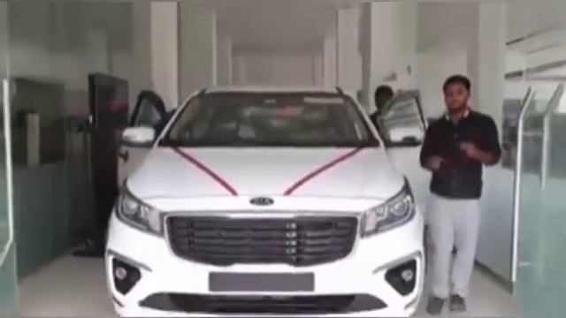 Test Drive Gone Wrong|Kia Carnival|Showroom accident| смотреть онлайн