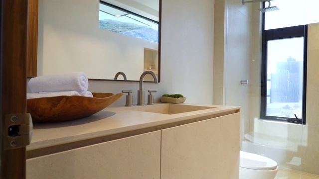 18954 Pacific Coast Highway | Malibu, CA смотреть онлайн
