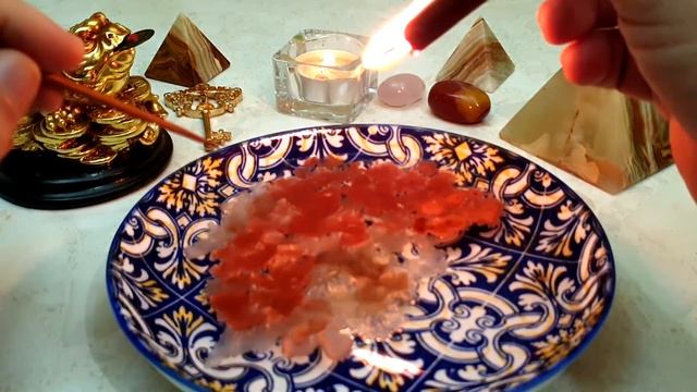 ВАЖНЫЕ ВЕСТИ ДЛЯ ВАС ОТ ВОСКОВОЙ СВЕЧИ. Гадание на воске. смотреть онлайн