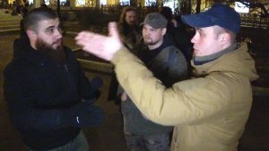 ЛЕВ ПРОТИВ - ЧЕЛОВЕК ЧЕЛОВЕКУ ВОЛК