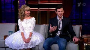 Алла Михеева и Максим Маринин о проекте "Ледниковы...эфире программы "Вечерний Ургант" от 25.09.2014