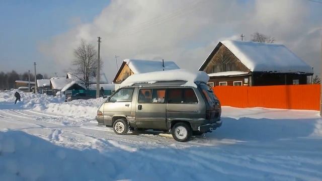 Дрифт на микроавтобусе смотреть онлайн