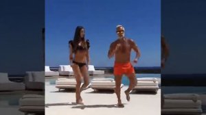 Танцующий миллионер