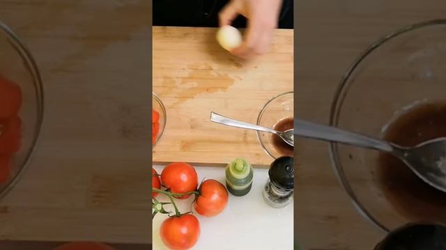 Вкусный Салат со шпинатом и яйцом смотреть онлайн