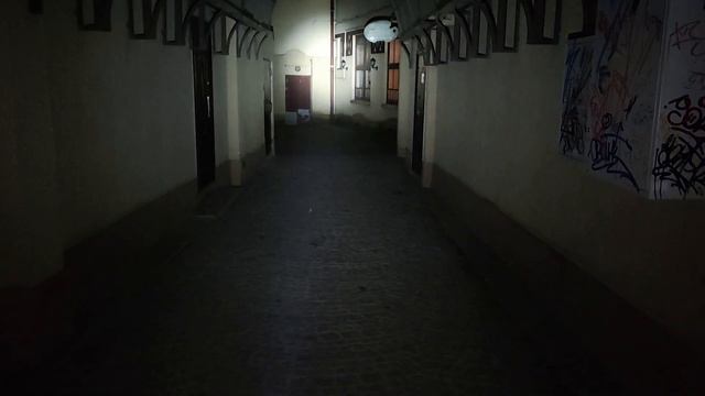 Обзор фонаря Wurkkos TS11 - карманный дальнобой игрушка на SFT40 и с RGB подсветкой