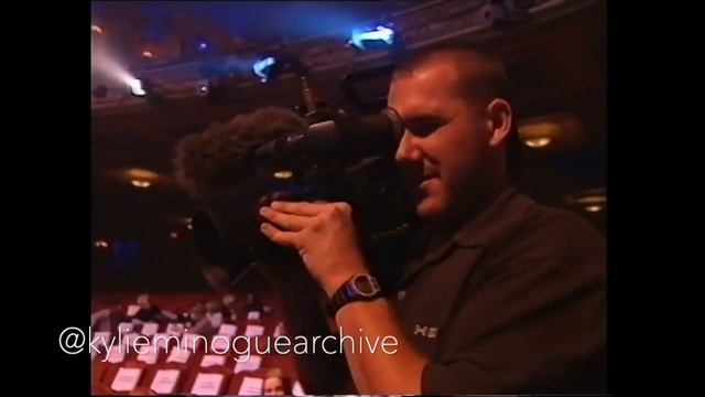 Kylie Minogue ARIA Awards 1998 rehearsal and interview смотреть онлайн