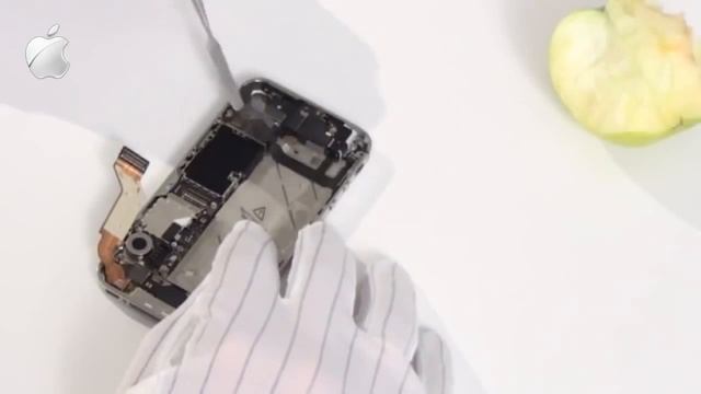 разборка и сравнение iPhone 4S и iPhone 4 обзор смотреть онлайн