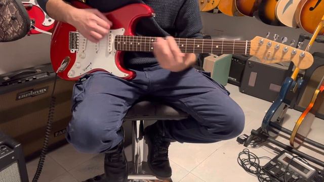 1999 Fender Stratocaster ST43 Crafted in Japan P Serial Red Car смотреть онлайн