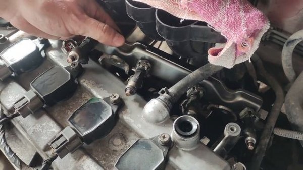 Заміна форсунок Nissan Note E11