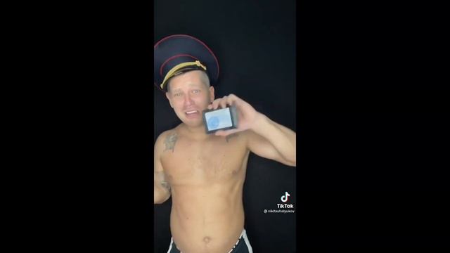 Когда завтра суд, а ты познакомься с ментом Да ладно я все решу, да ладно не кипишуй смотреть онлайн