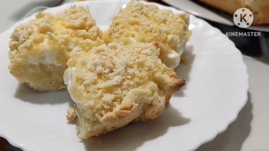 Идеальный пирог за 10 минут. Вкуснейший пирог из простых продуктов. Быстро и просто смотреть онлайн