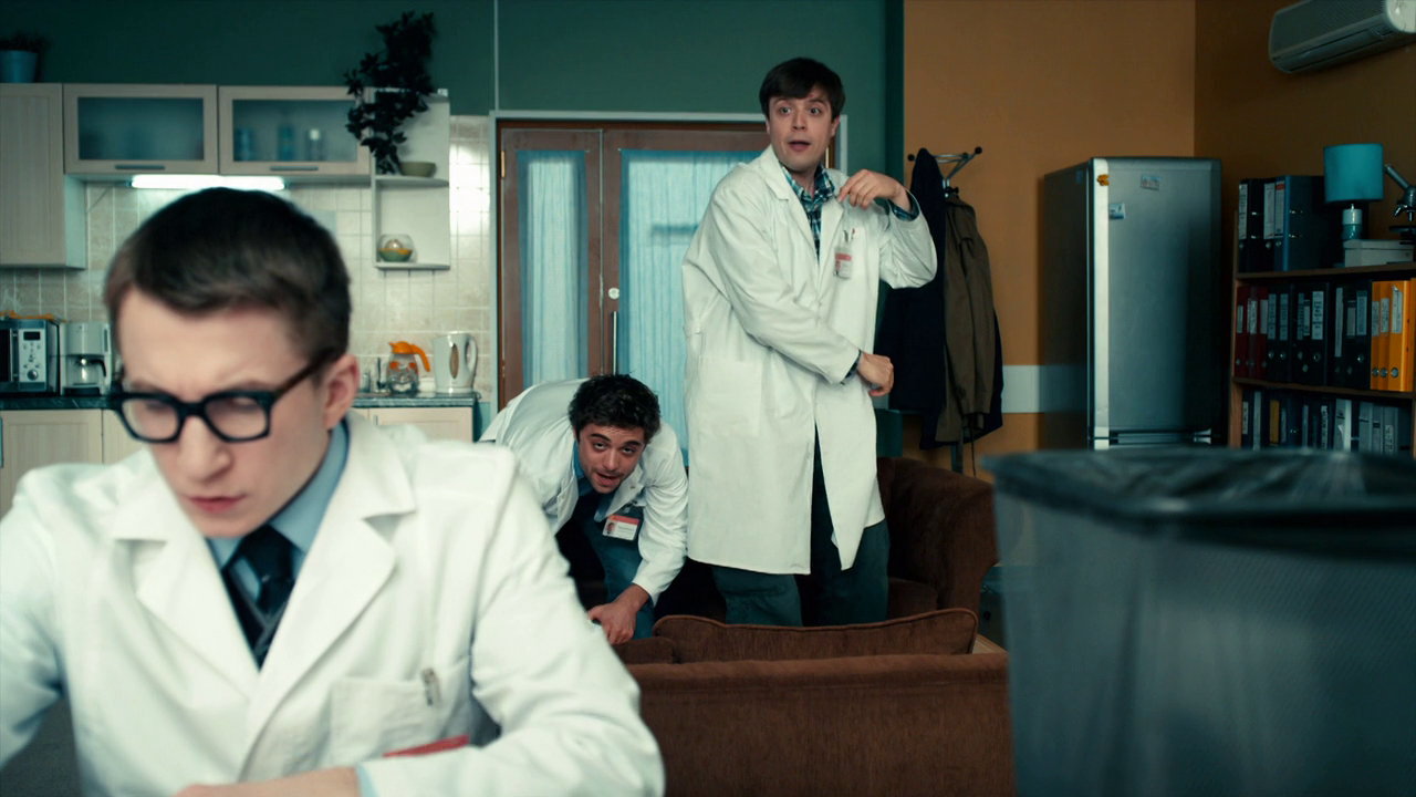 Интерны: Снова работаем вместе смотреть онлайн