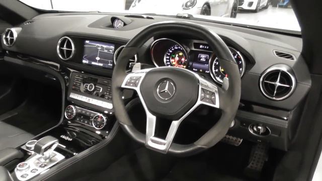Mercedes SL Class SL63 AMG смотреть онлайн