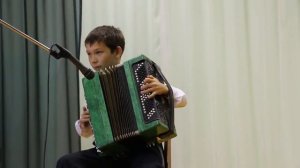 Бию кое на баяне