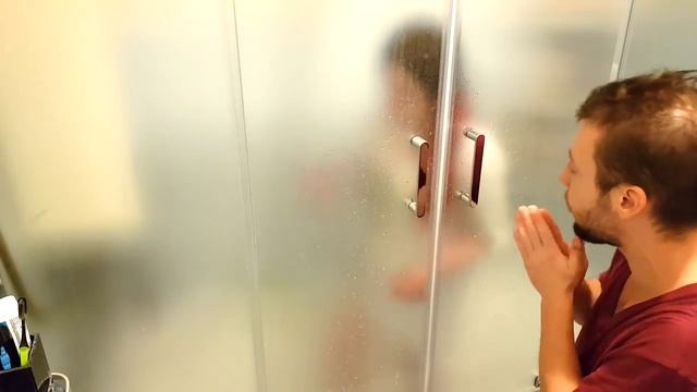 МЕРТВАЯ ДЕВУШКА В ДУШЕ ПРАНК смотреть онлайн