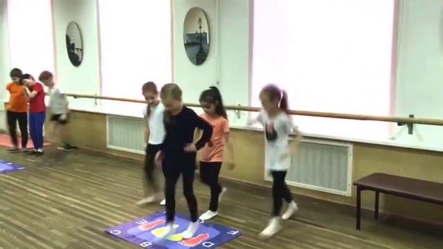 фитнесс аэробика в квадрате смотреть онлайн