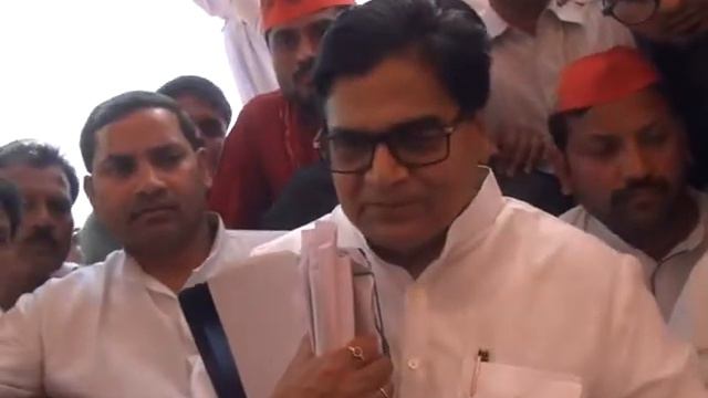 Firozabad 12 3 18 Sapa 8 byte Ram Gopal Yadav смотреть онлайн