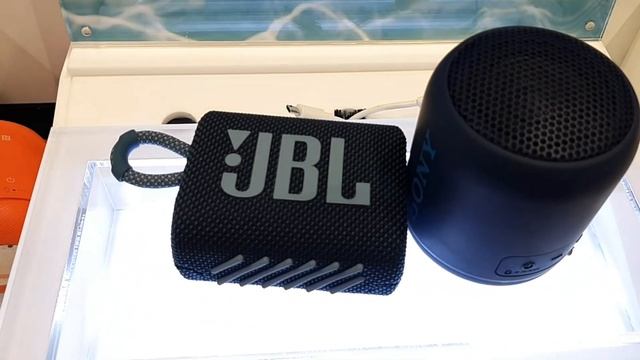 JBL Go 3 and Sony SRS-XB12 Waterproof Bluetooth Speakers | Sound Test Comparison смотреть онлайн