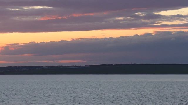 Закат на Каме. Sunset on the Kama River. Круиз по Волге и Каме.. смотреть онлайн