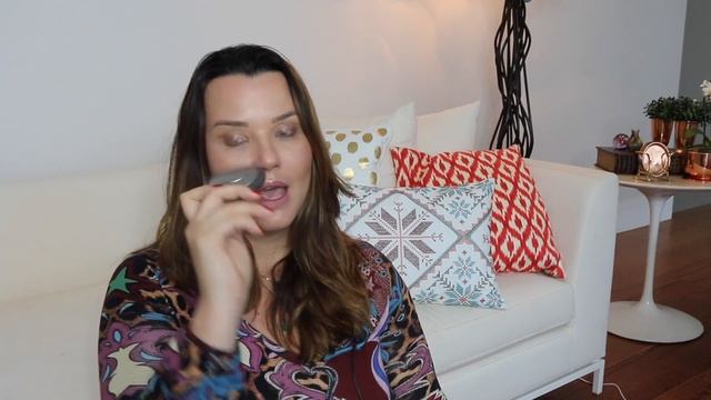 COMPRINHAS DE MAKES EM MIAMI смотреть онлайн