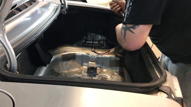 RCA Lifted NB Mazda Miata Weight Reduction