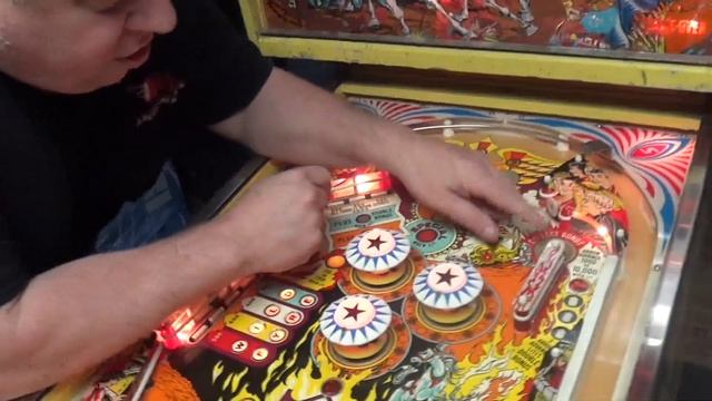 #1300 Stern WILD FYRE Pinball Machine & Play-Also Bally PACMAN Cabaret Arcade Game- TNT Amusements смотреть онлайн