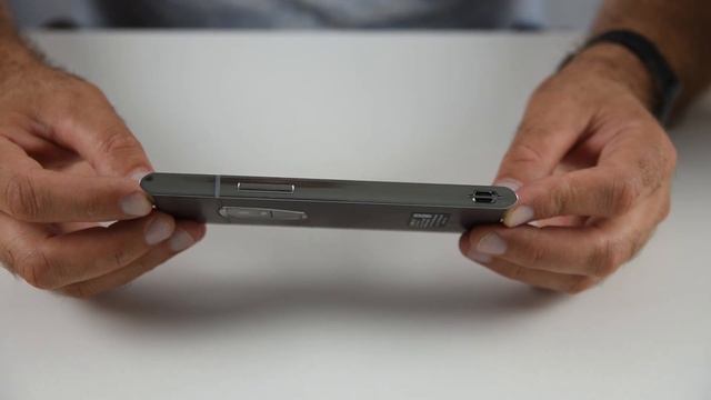 Apple скучный, Samsung тоже. Казахский миллионер Кенес Ракишев выпустил смартфон, обзор FINNEY U1 смотреть онлайн