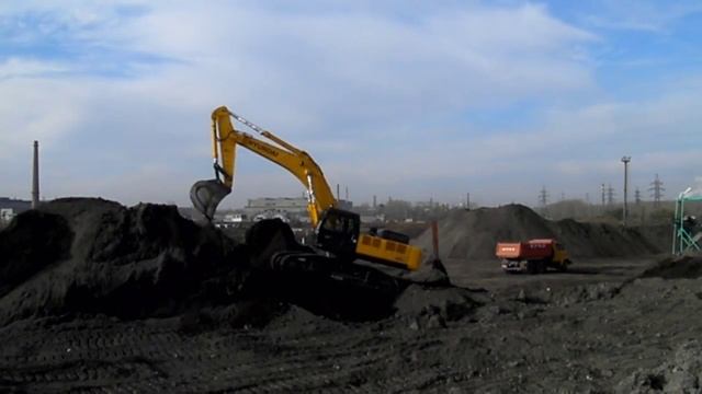 Hyundai 500 LC 7 смотреть онлайн