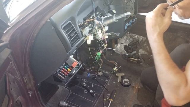 Замена панели приборов на «Люкс" Европанель, установка электроусилителя руля от Приоры на Ваз 2110 смотреть онлайн