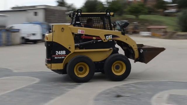CAT 248B XPS смотреть онлайн