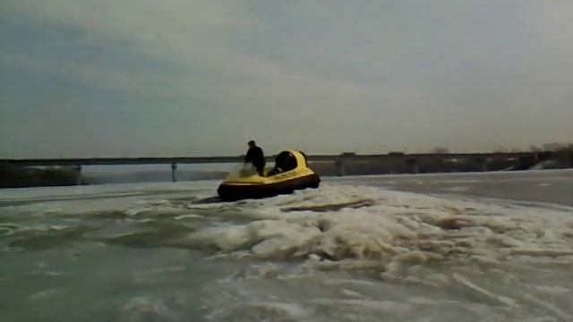 СВП ДИЛИН последние покатушки перед ЛЕДОХОДОМ смотреть онлайн