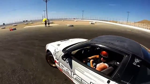 Drift 101 Gopro mount shoot with Rose Weir смотреть онлайн