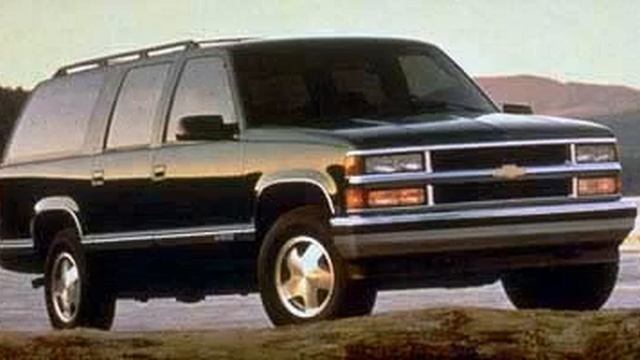 1997 Chevrolet Suburban смотреть онлайн