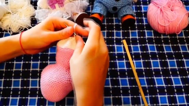 Свинка крючком, 2 часть (тело и хвостик) смотреть онлайн