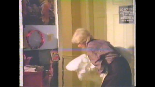 Still the Beaver 1985 Ep 24 comic book "WOW" Oct. 16 смотреть онлайн