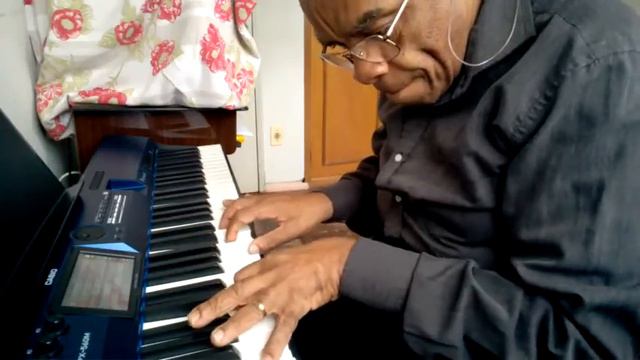 SÓ TU ÉS SENHOR (CASIO PRIVIA PX-560) смотреть онлайн