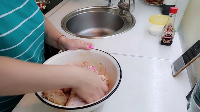 Готовлю СМАКОТУ Куриные крылышки в духовке по новому рецепту?Ужин без света смотреть онлайн