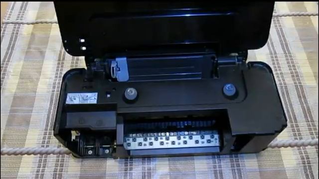 Разборка Canon IP 1800 - 1 часть - снятие корпуса. смотреть онлайн