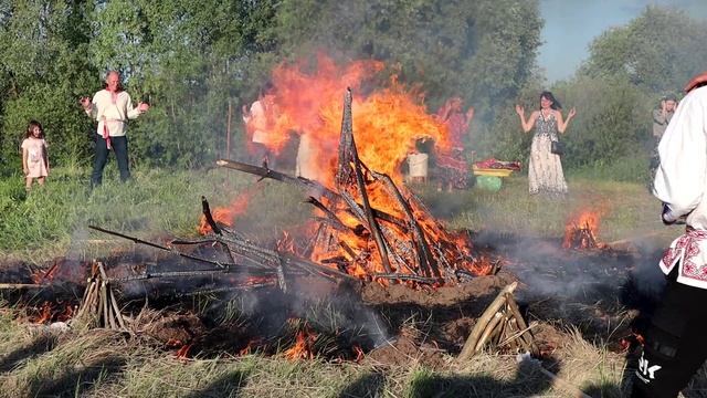 Алина Валиева Нижнекамская киношкола Купала в гостях у Захаровых смотреть онлайн