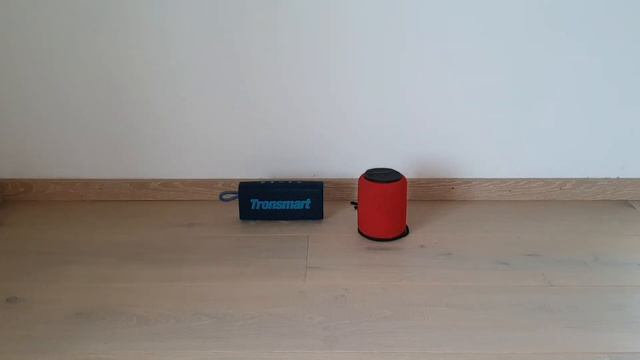 Tronsmart T6 Mini VS Tronsmart Trip (Audio Test Max Volume) смотреть онлайн