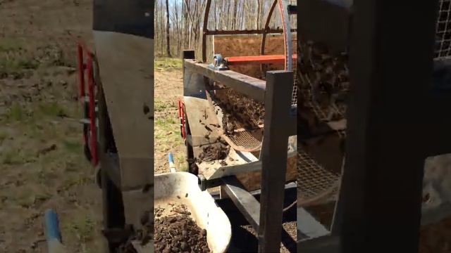 Compost Sifter смотреть онлайн