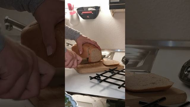 selbstgemachtes Weißbrot/selfmade Whitebread - #backautomat Weizenmehl #delicious #fluffybread смотреть онлайн