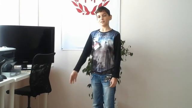 Саша читает басню И. А. Крылова с выражением на курсе «Риторика для умников и умниц» смотреть онлайн