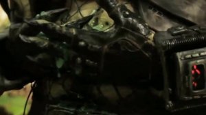 Росомаха против Хищника