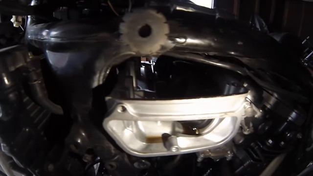 How to build a Cafe Racer Episode 10: Troubleshooting The Carburetors Part 1 смотреть онлайн