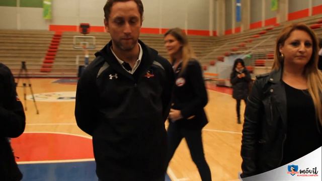 Día del Niño con Luis Mena смотреть онлайн