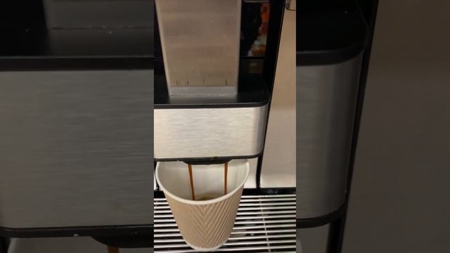 По кофе в АТБ #мойдень #кофе #кофеманы #атб смотреть онлайн